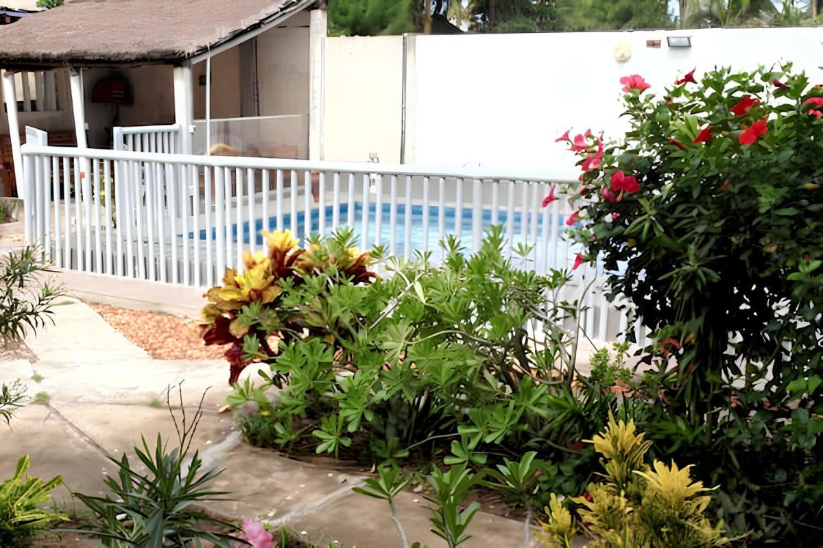 Studio charmant à Grand Popo avec piscine partagée - 40 m² - Housity