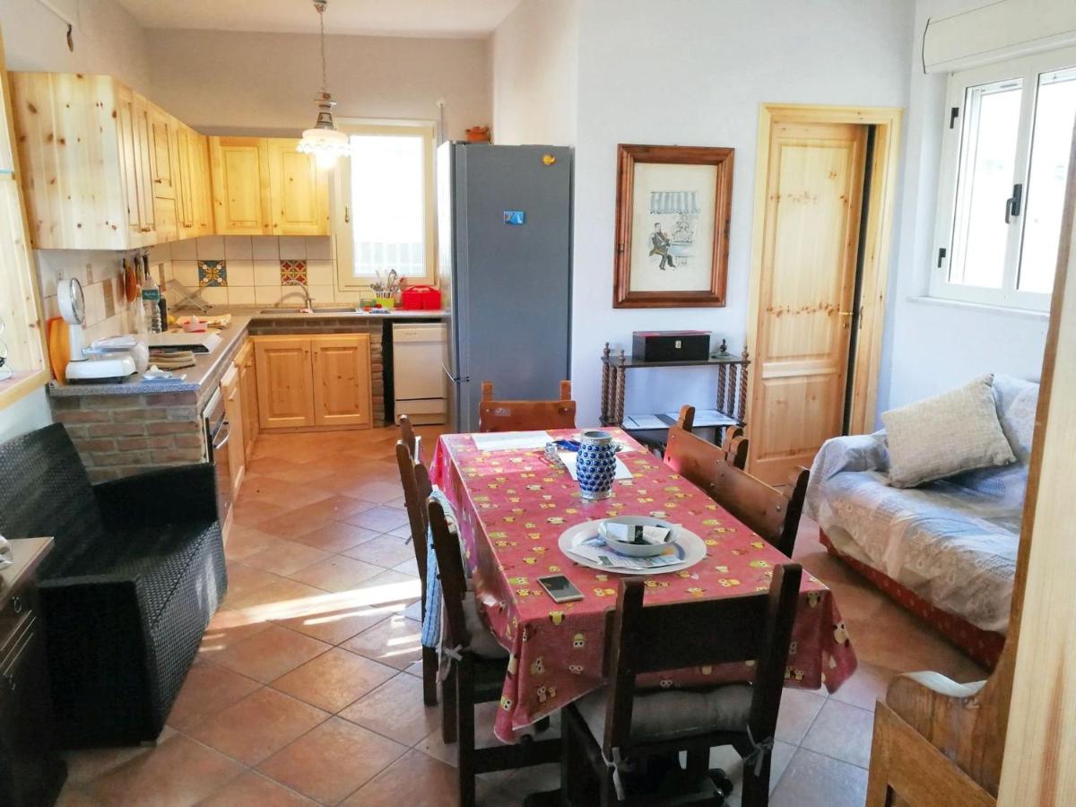 Charming Apartment in Lercara Friddi with Terrace - Housity