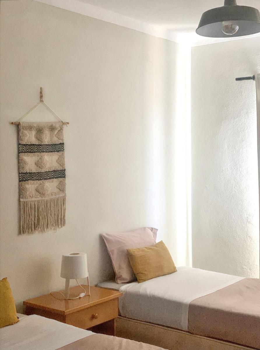 Charming Apartment in Carvoeiro with Sea View - 40 sqm - Hizvo