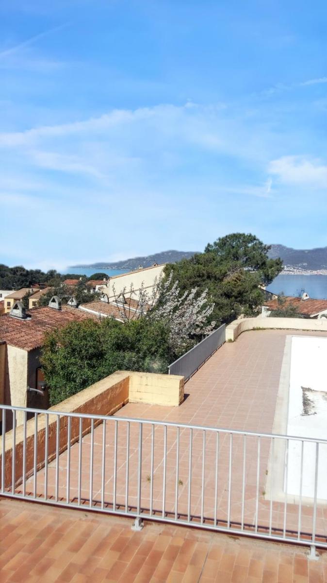 Appartement elegant a Grosseto Prugna de 46 m² avec piscine partagee - Housity