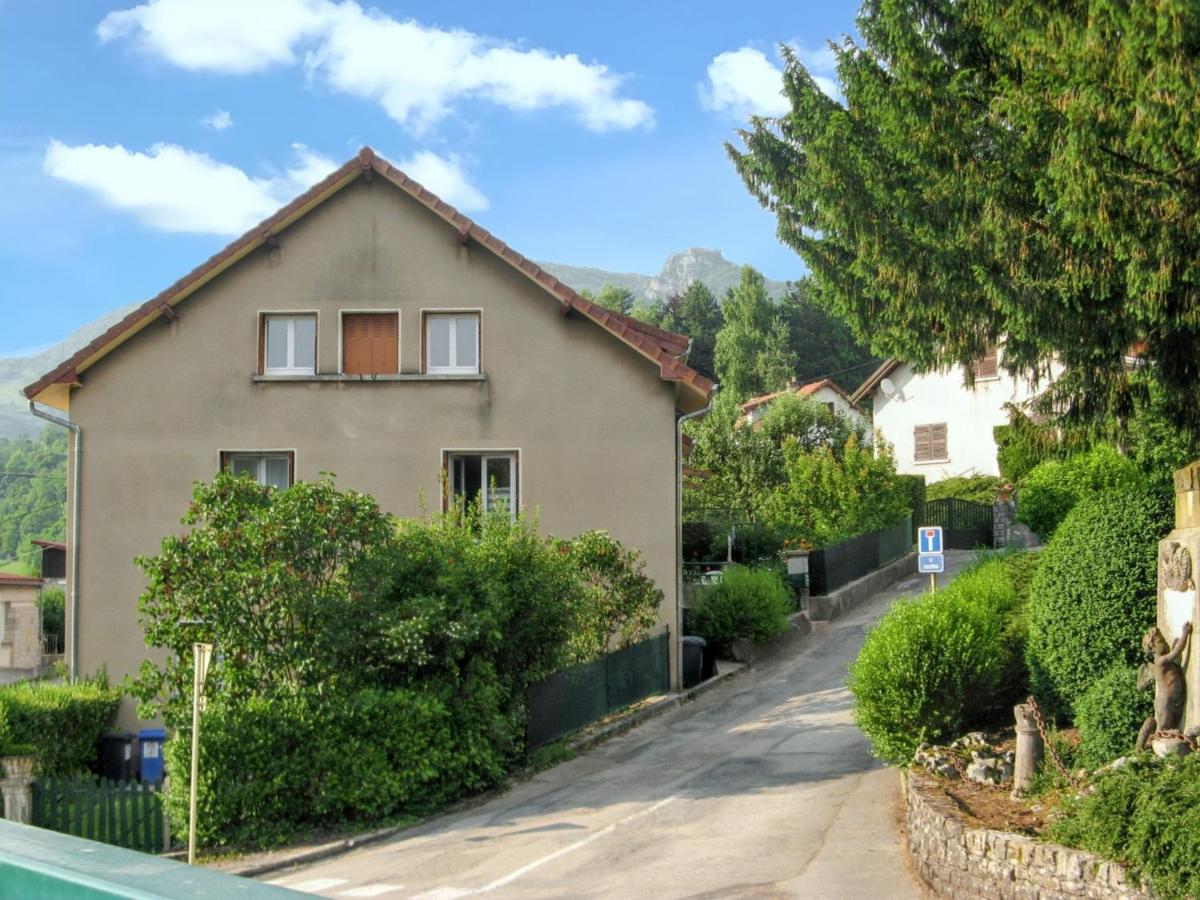 Appartement cosy Salins les Bains 18 m² Parking - Housity