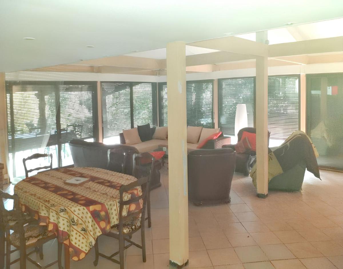 Villa charmante avec piscine privee a Montferrat 125 m² - Housity