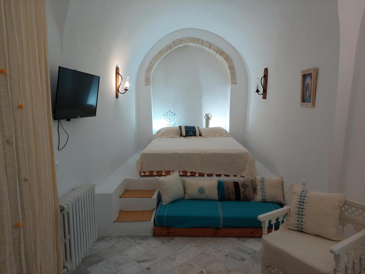 Dar Valou - Housity