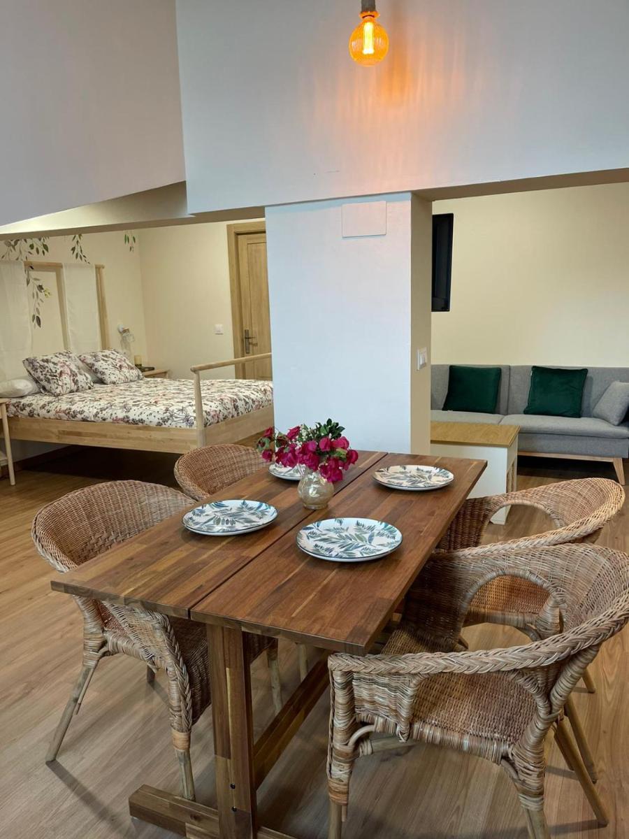 Alange Termal - Housity