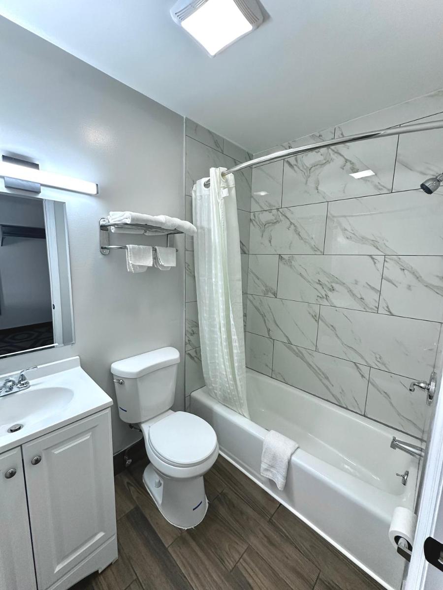 Mountain View Motel - Housity
