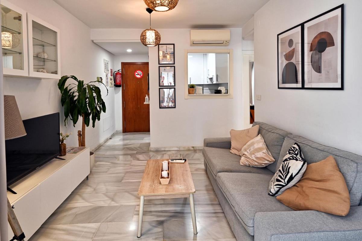 Love Rent4 Malaga Rene - Housity