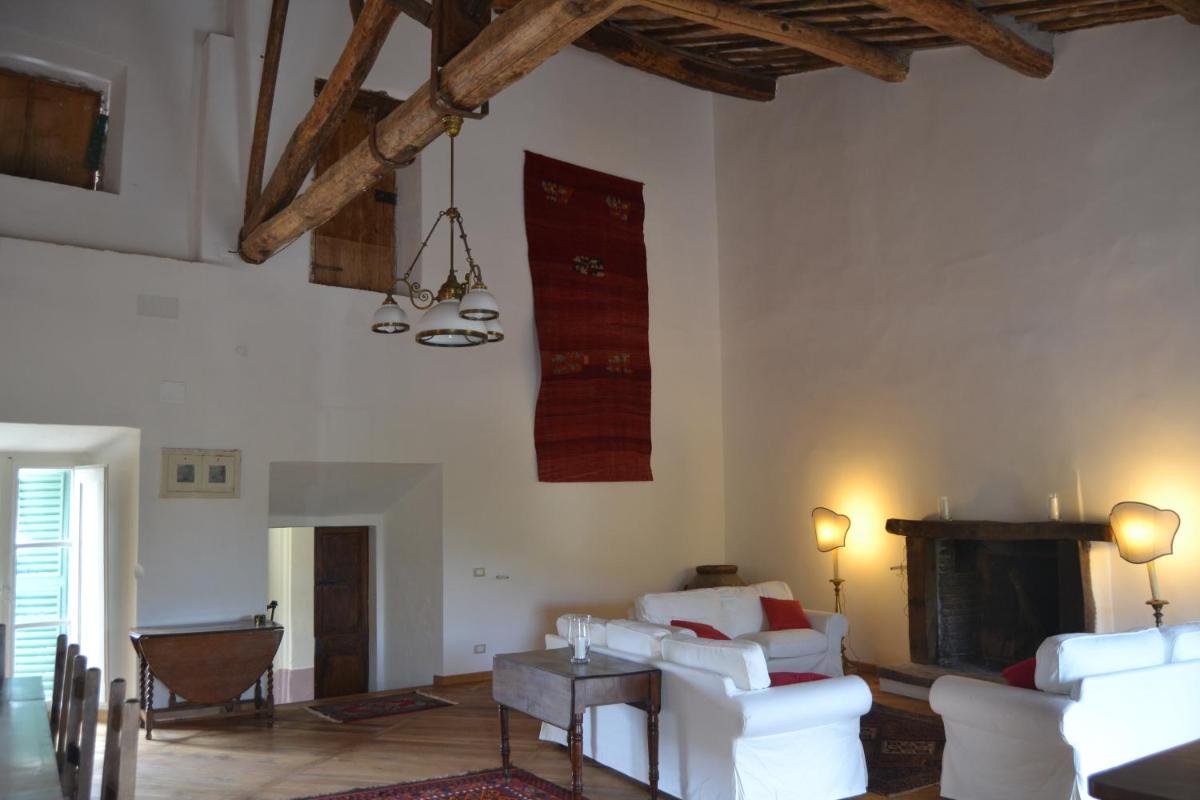La Corte Di Alice - Housity