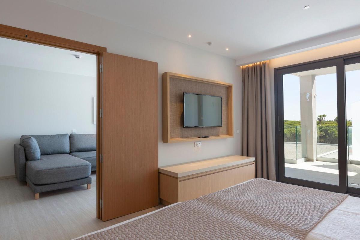 Cama o camas de una habitación en Hipotels Barrosa Park