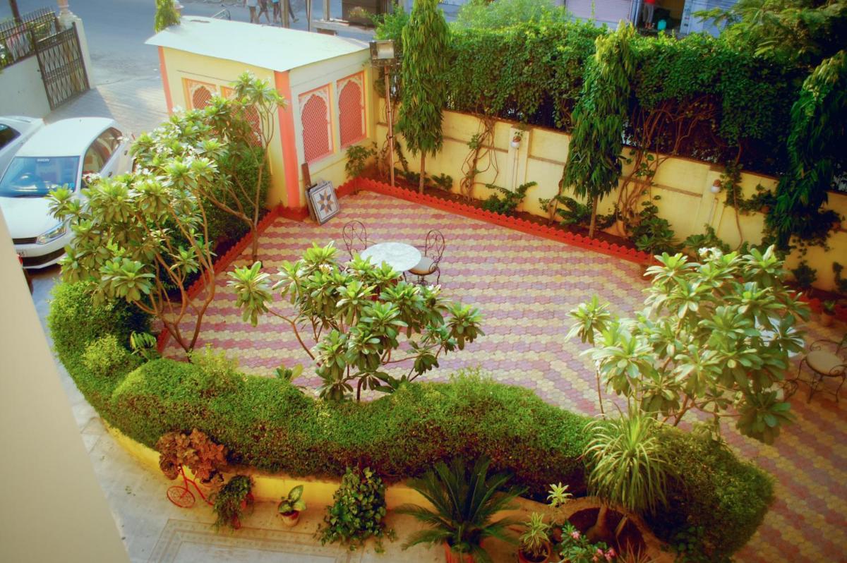Hotel H R Palace - Housity