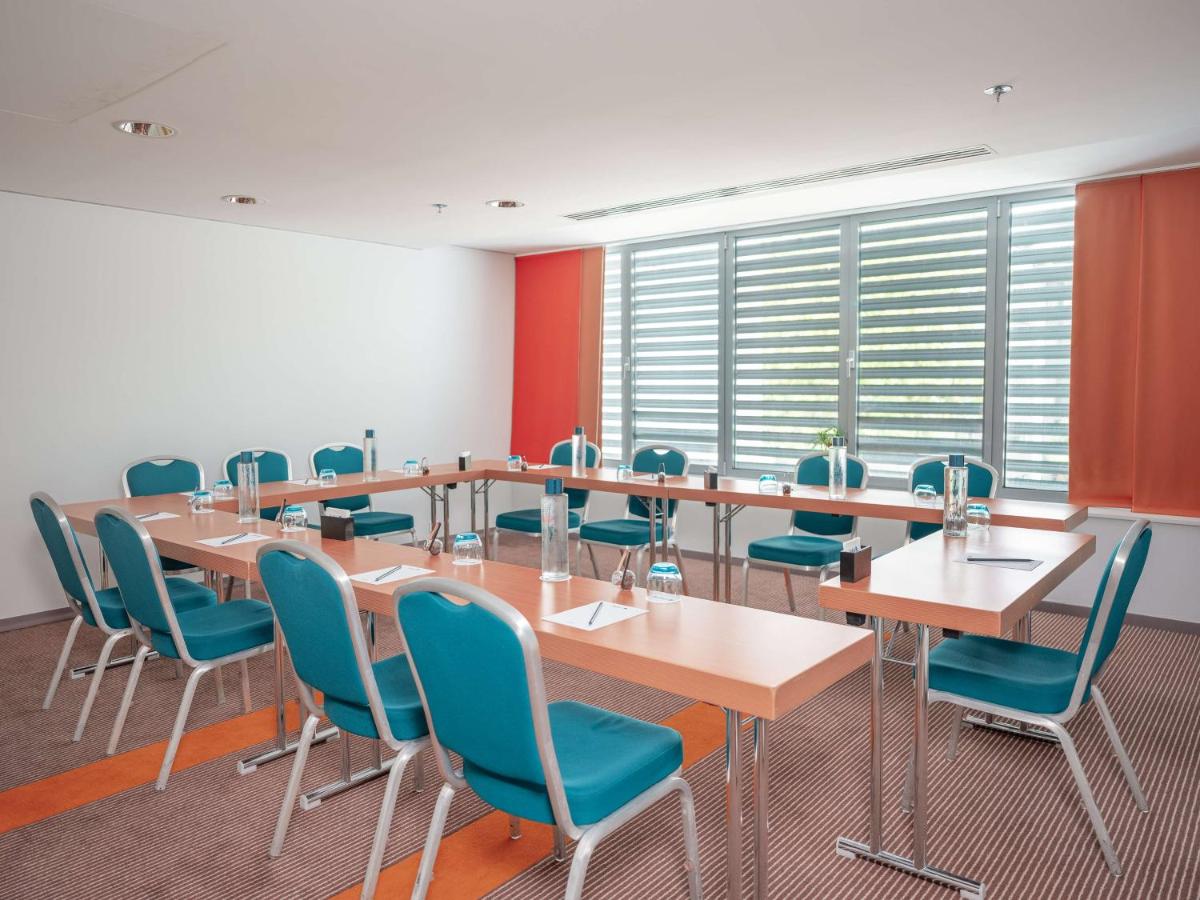 Espace de conférence ou salle de réunion dans l'établissement Radisson Blu Hotel Toulouse Airport