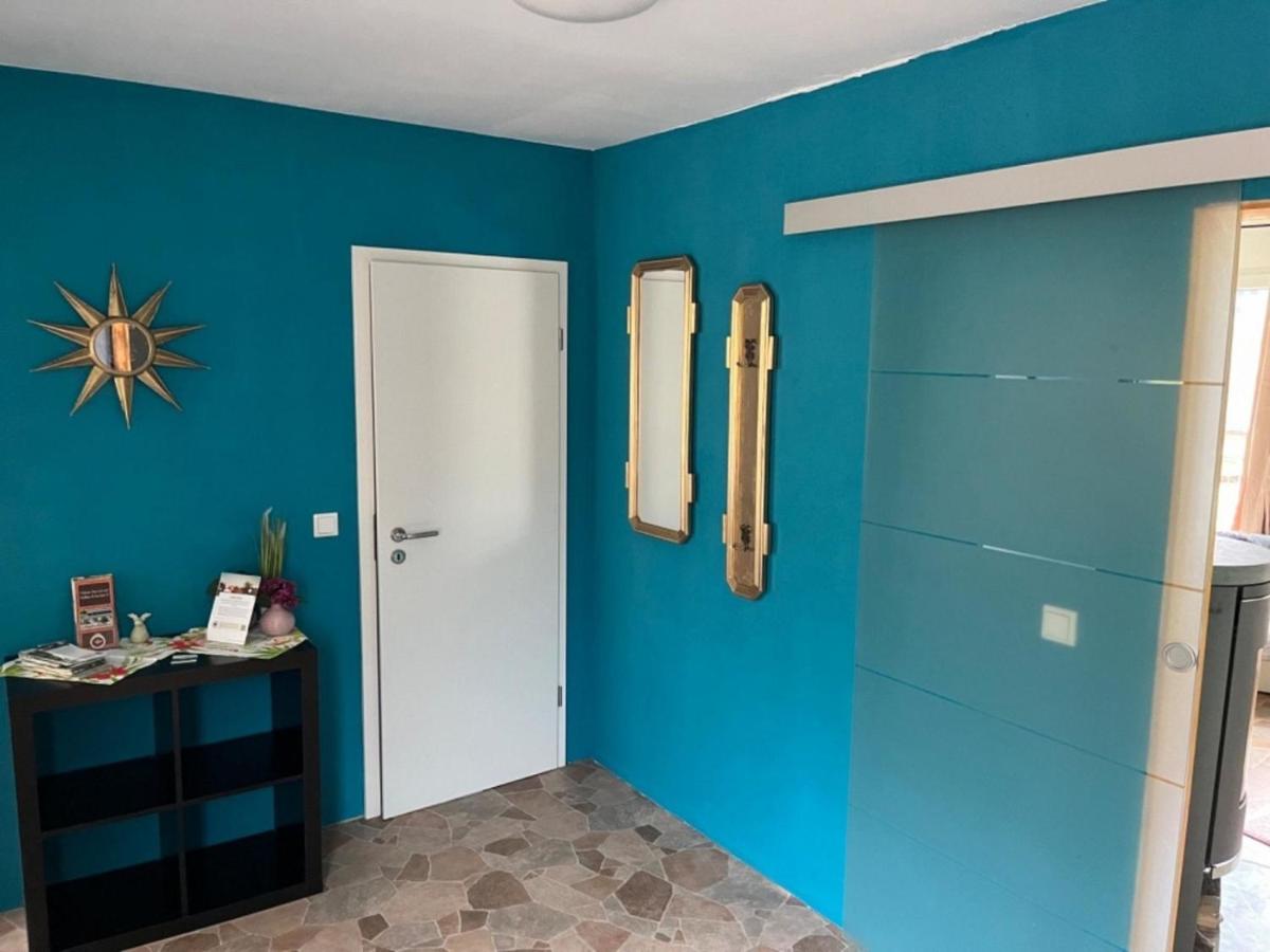 Haus 4 - Housity