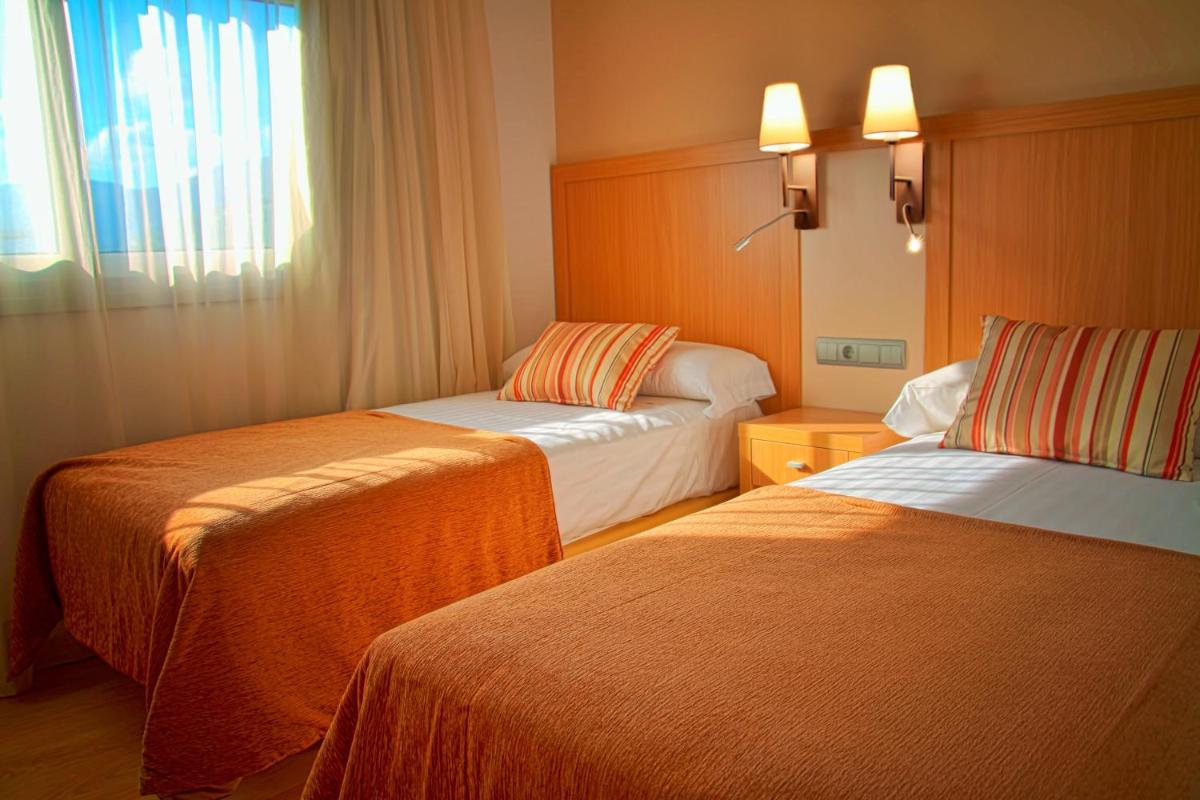 Apartaments Maritim - Housity