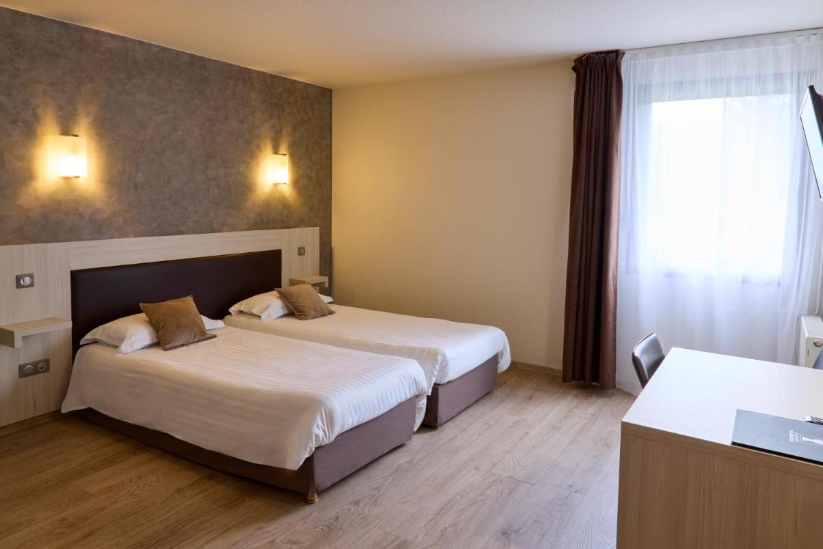 Hôtel-Restaurant Le Calice Du Gevaudan - A75 - Housity