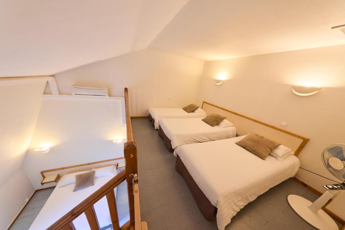 Hôtel-Restaurant Le Calice Du Gevaudan - A75 - Housity