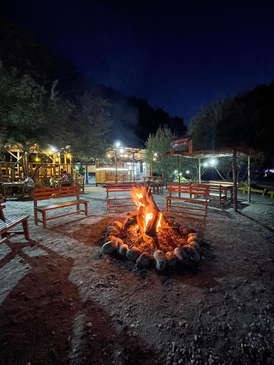 Guri i Lekës Guesthouse - Housity