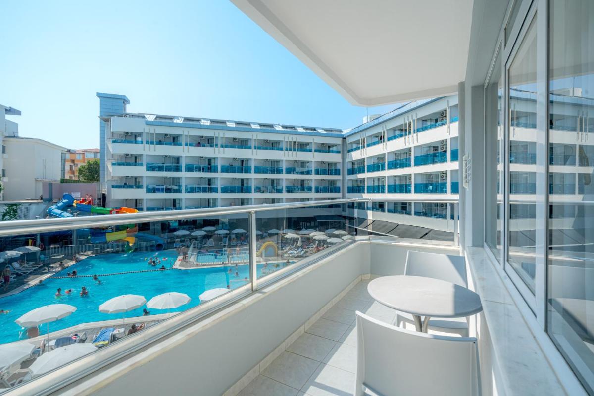 Avena Resort & Spa Hotel - Hizvo