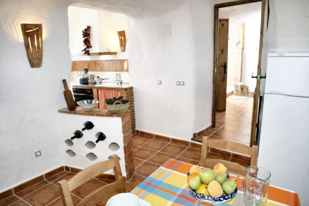 Charming House in Galera - Fireplace & Terrace - Housity