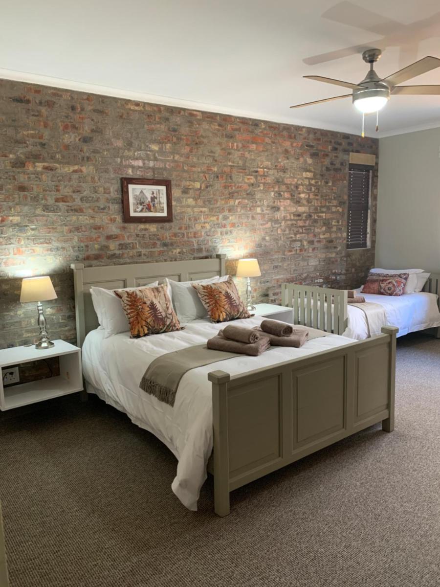 The Oaktree House - Housity
