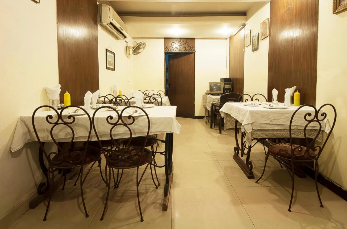 Golden Leaf Hotel - Housity
