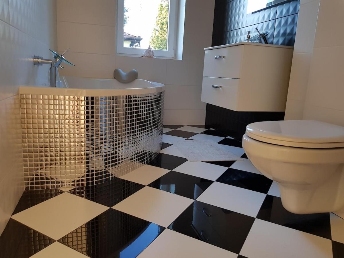 White House Izabelin (close to: Warsaw, Grojec) - Housity