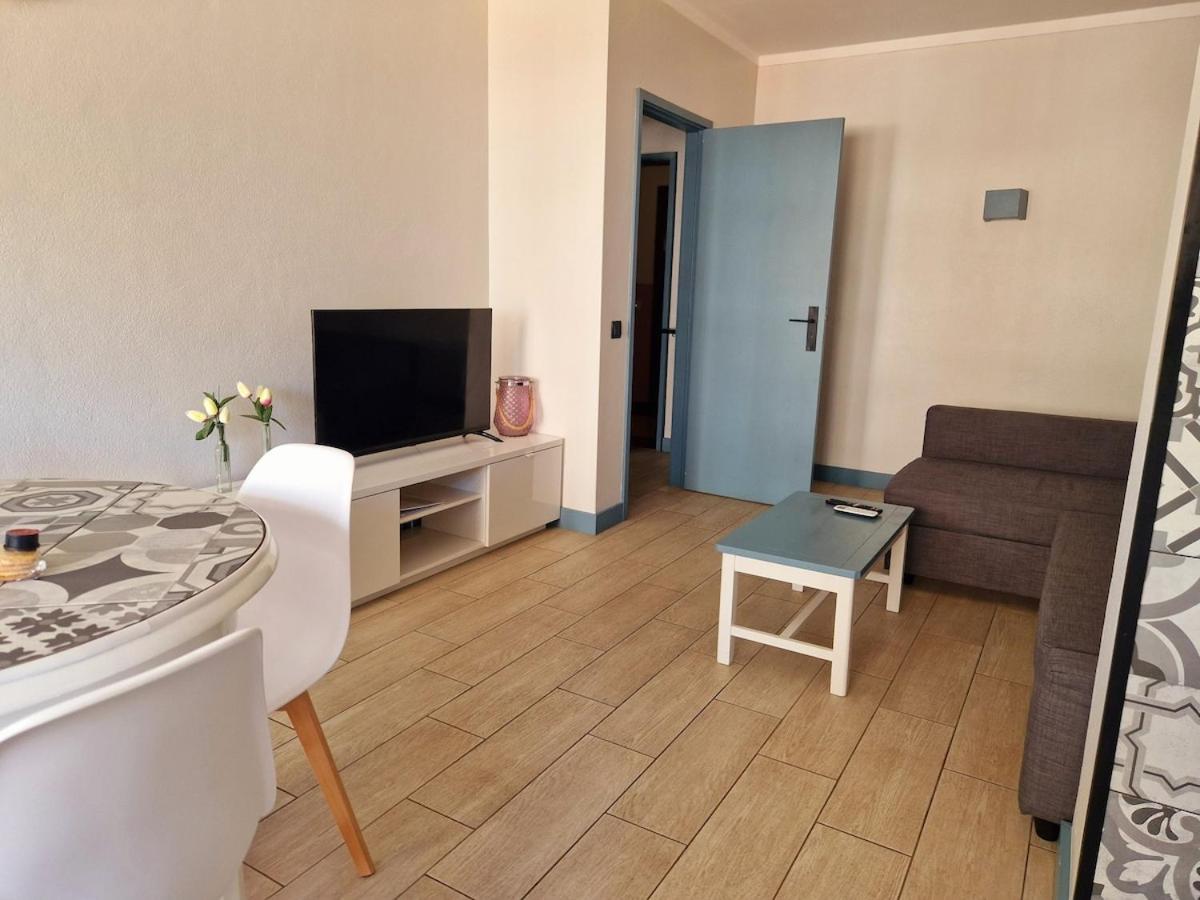 Santos Lodge Blue - Cosy flat by the beach - Housity