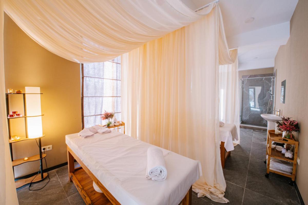Gudauri Inn - Housity
