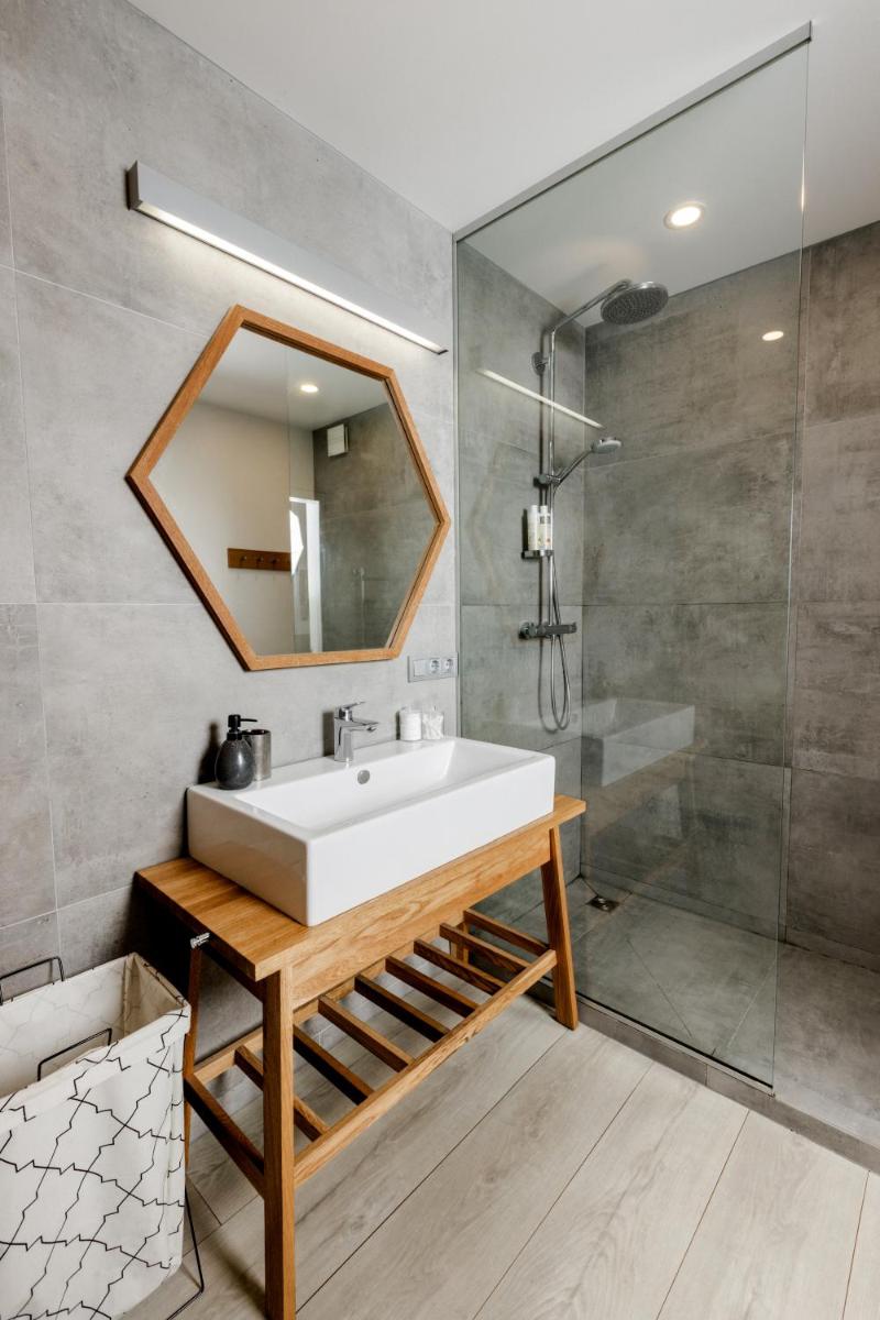 Modern and spacious loft type apartment 8 with free private parking by 