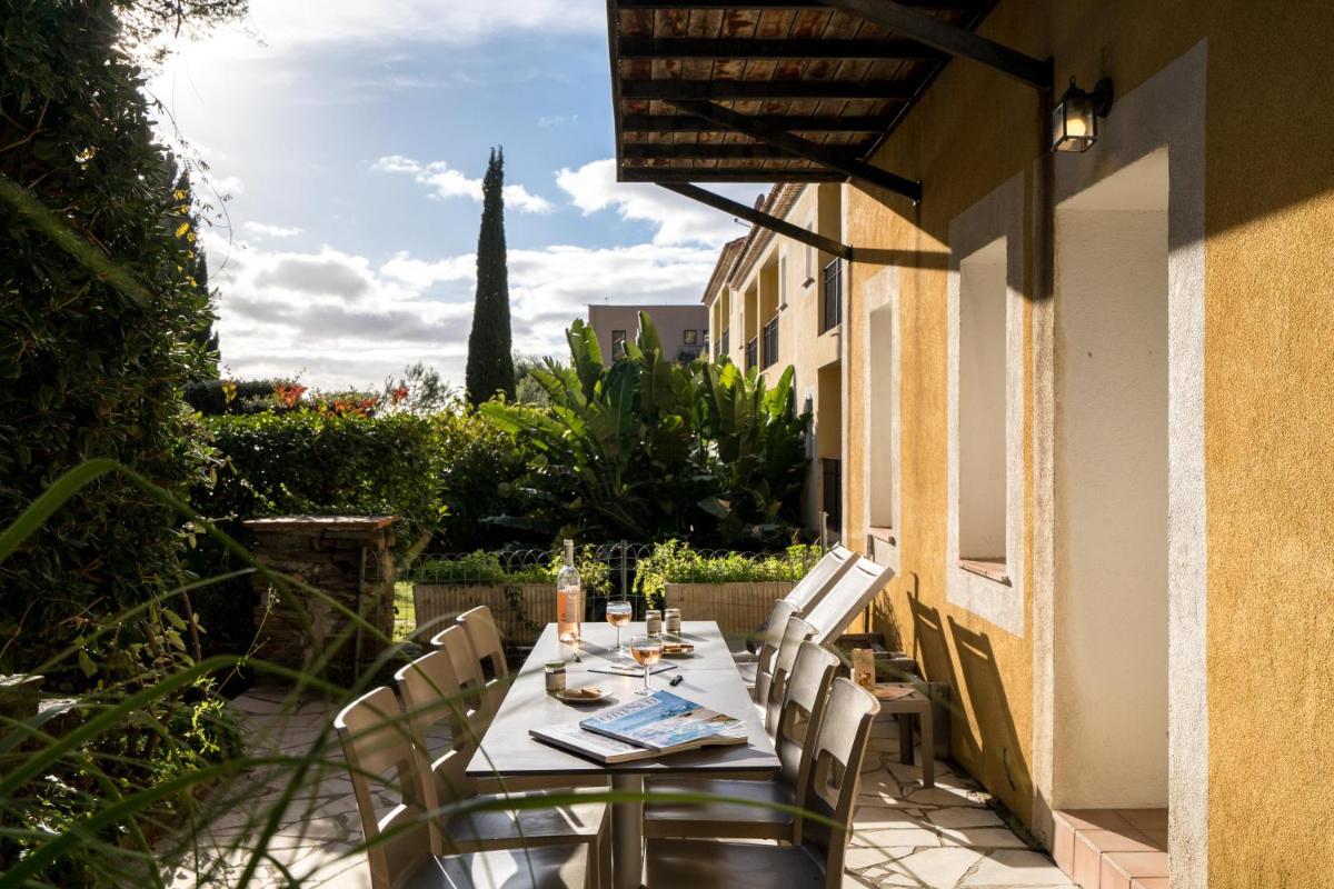 Jardin de l'établissement La Résidence du Bailli