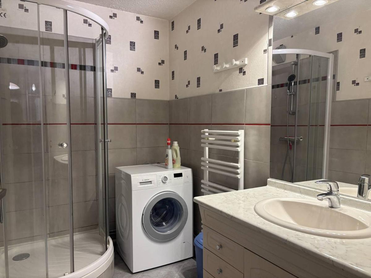 Appartement cosy, balcon sud, 2 chambres, parking gratuit à 10 min du centre et proche ski ! - FR-1-548-4 - Housity