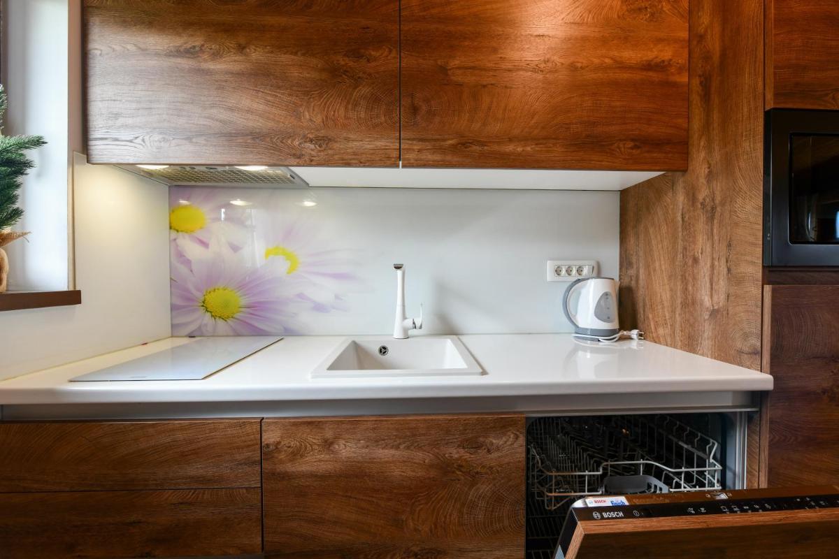 FLORA HOUSE - Housity