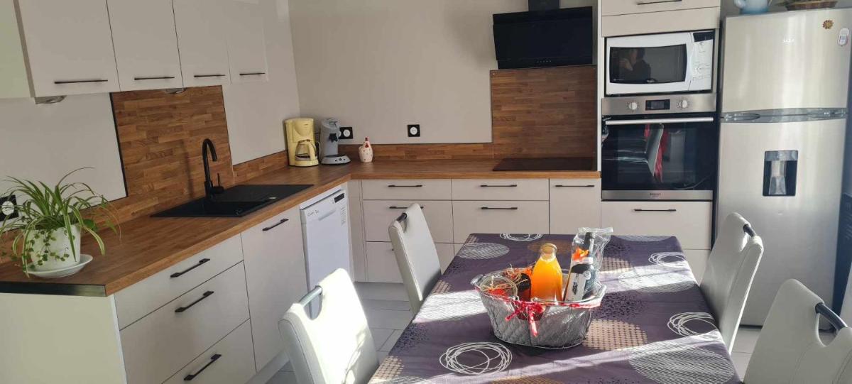 CA LA MIMI, avec vue sur le mont Canigó pour 8 personnes - Housity