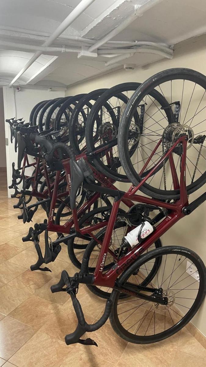Montar en bicicleta en Hotel Spa Cap de Creus o alrededores