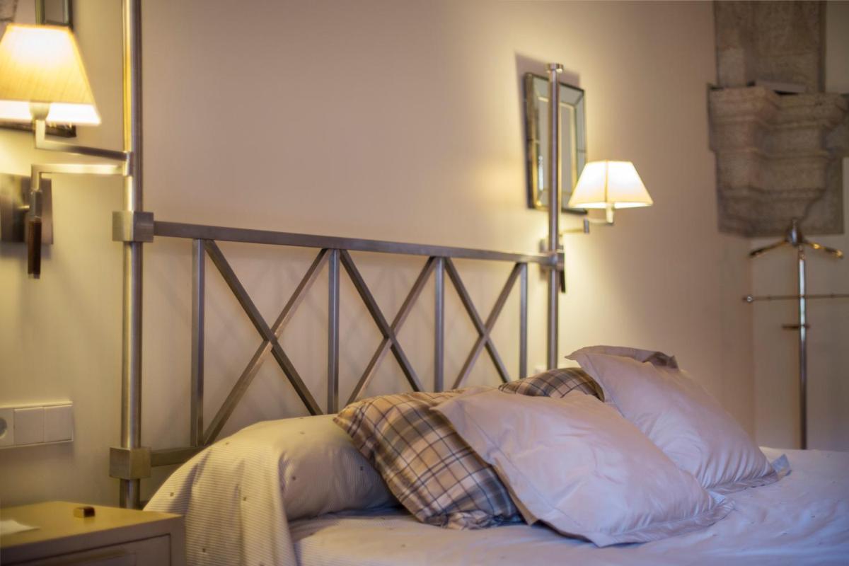 Cama o camas de una habitación en Parador de Santo Estevo