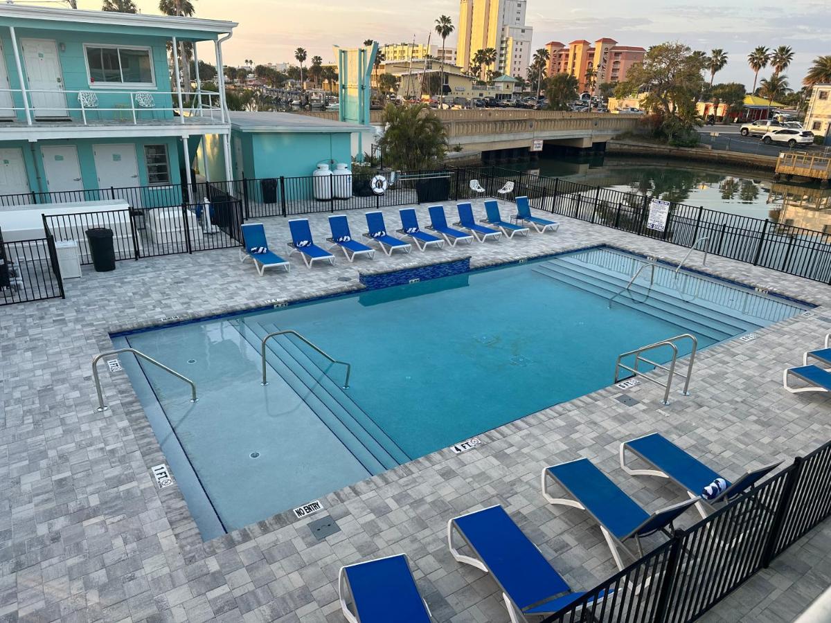 Sea Jay Motel and Marina - Housity