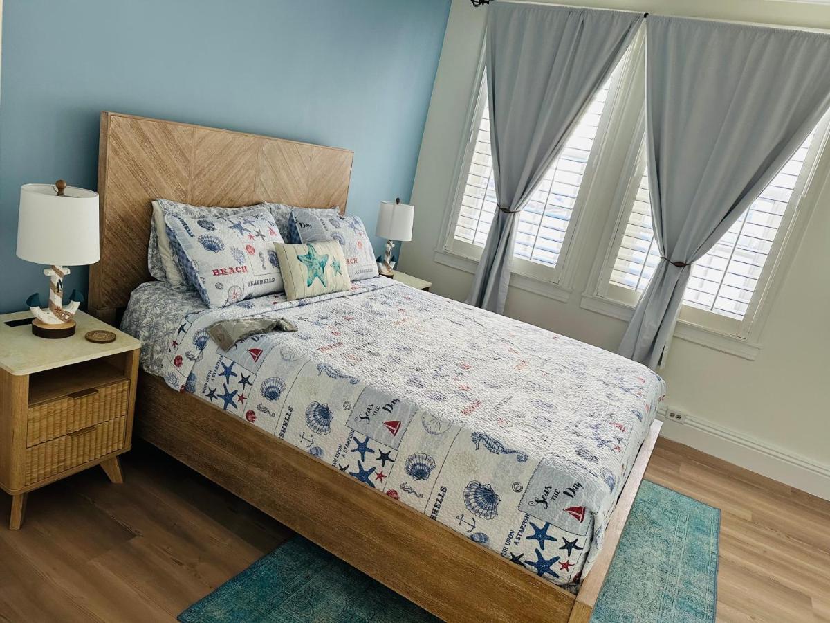 Romantic Studio in the Heart of Palm Beach - FREE valet service - Housity