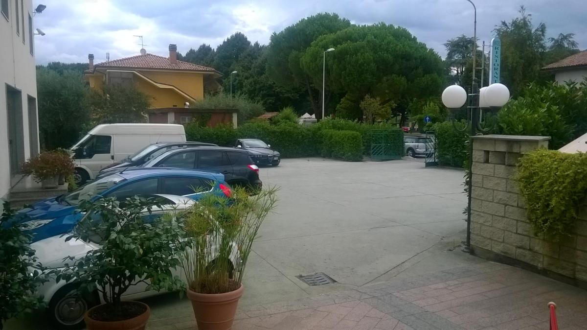 Da Beppe - Housity