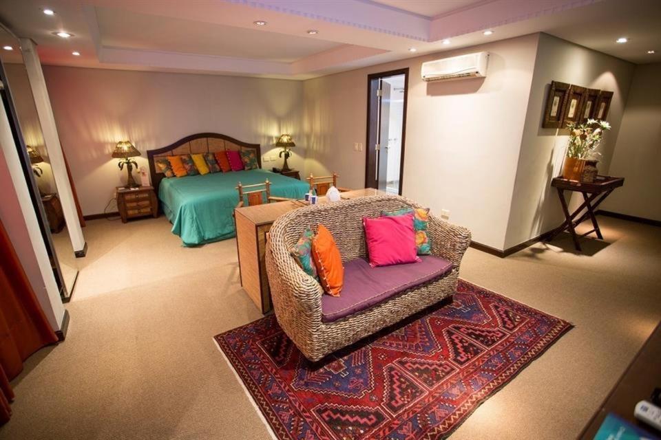 Mabu Curitiba Business - Housity
