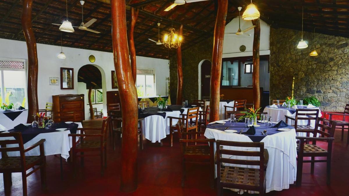 Habarana INN - Housity