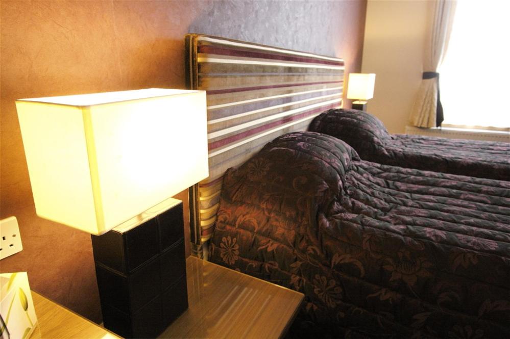 Albert Hotel - Housity