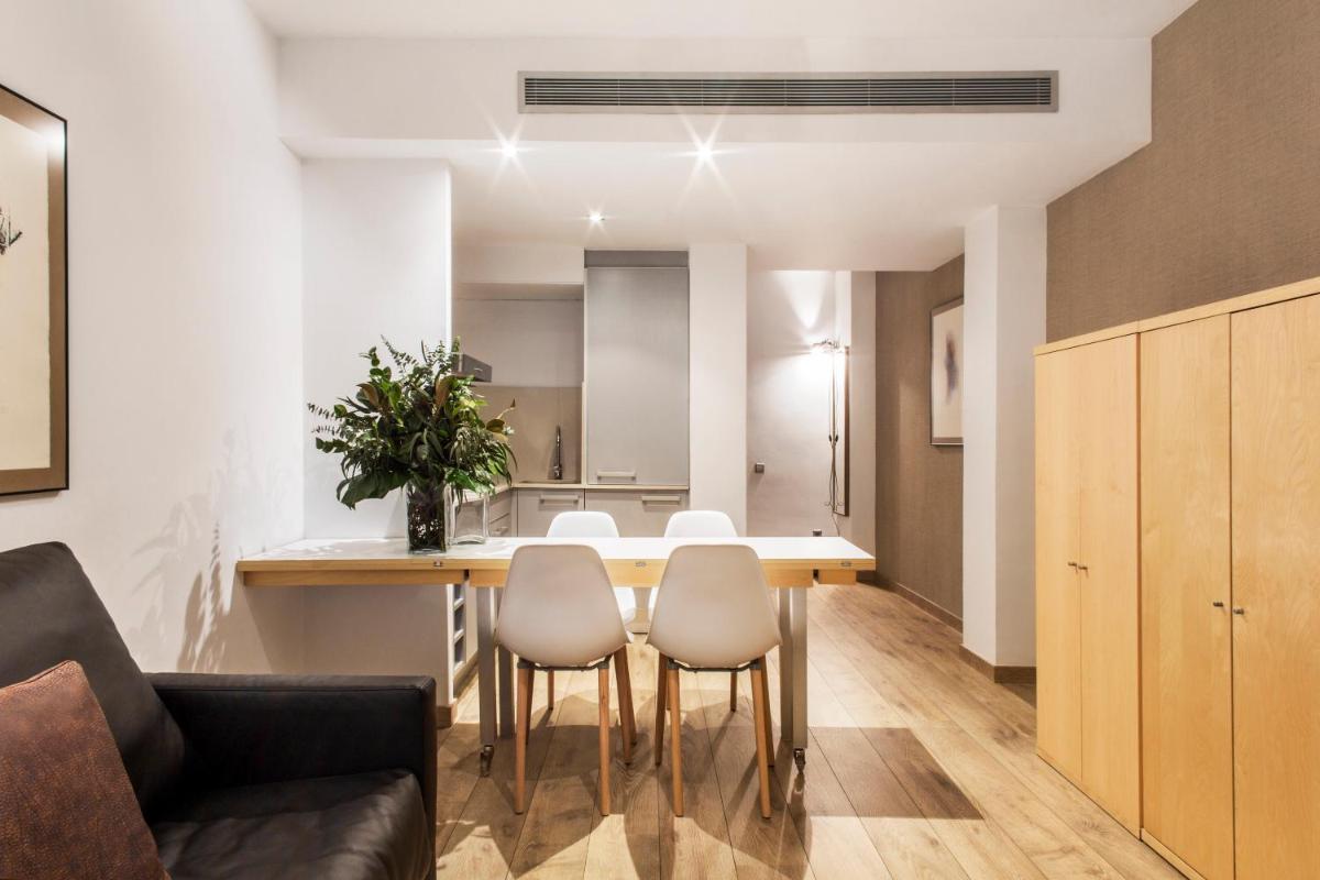 Barcelona Apartment Aramunt - Housity
