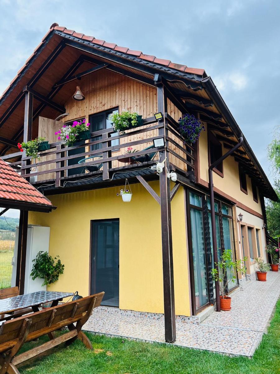 Casa Pescarului JIM - Housity