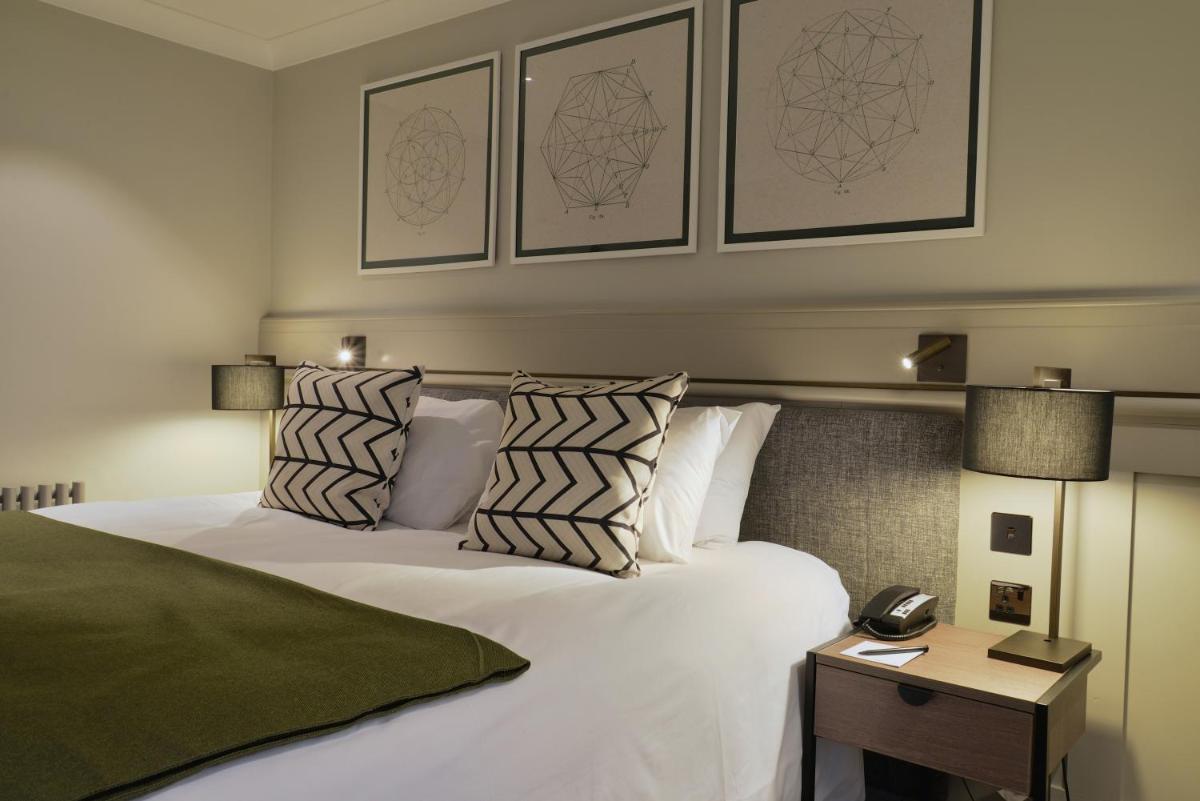 De Vere Cranage Estate - Housity