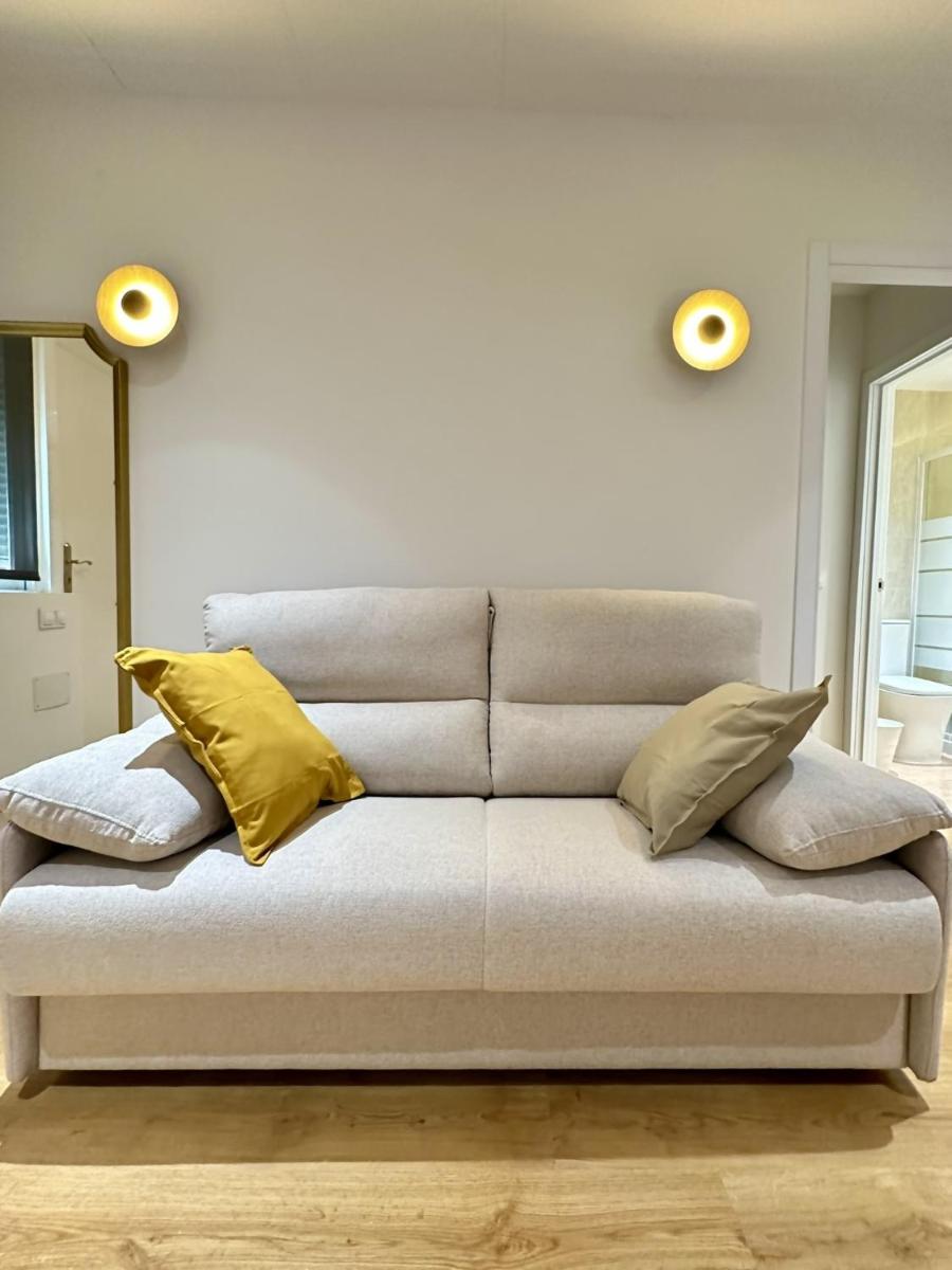 Apartamentos Noviembre - Housity