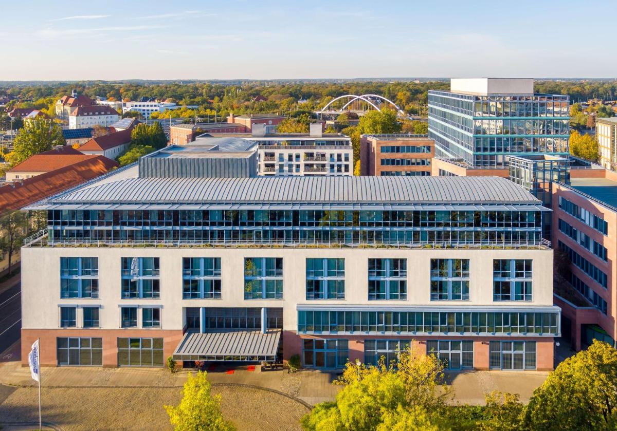 Radisson Blu Fürst Leopold Hotel - Housity