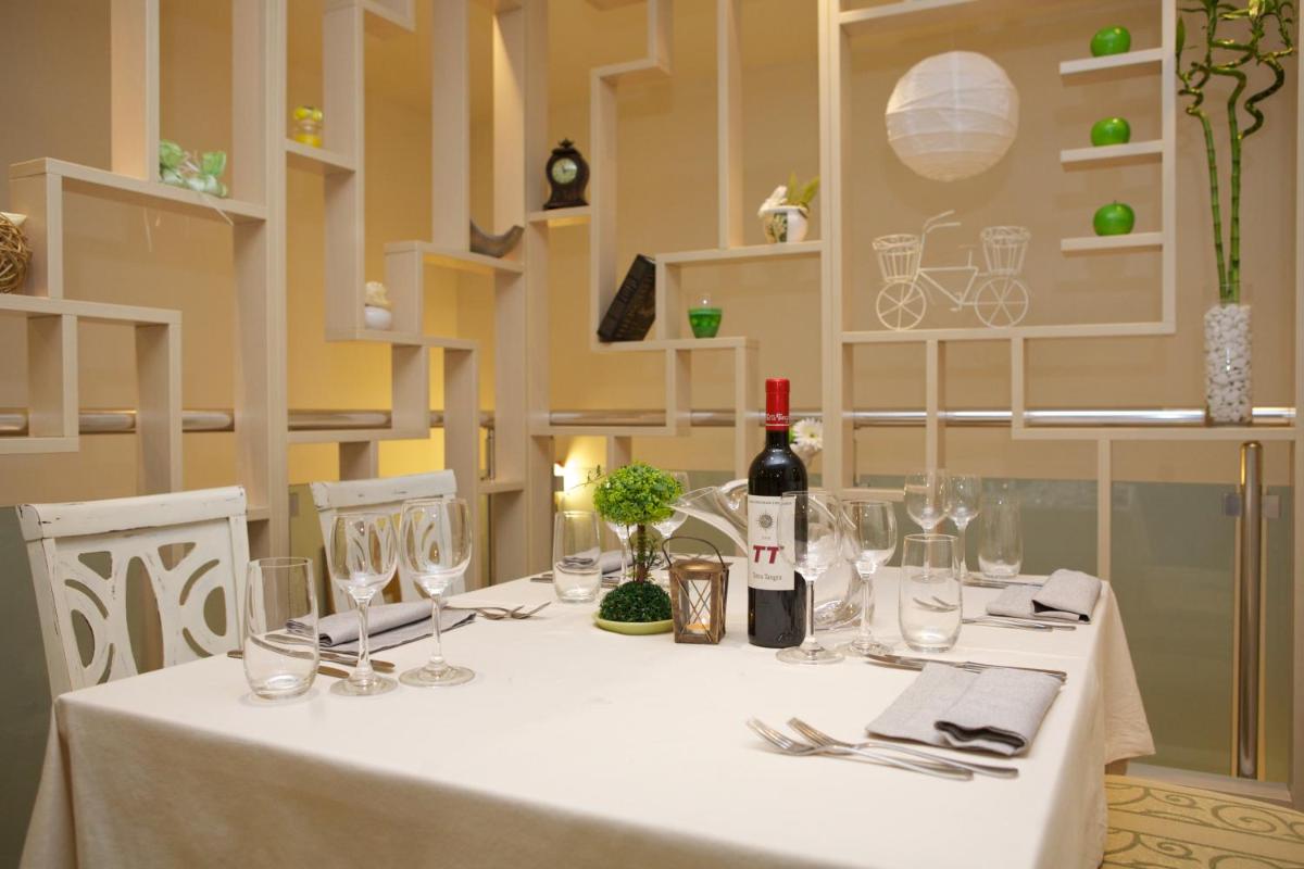Hotel Fors - Housity