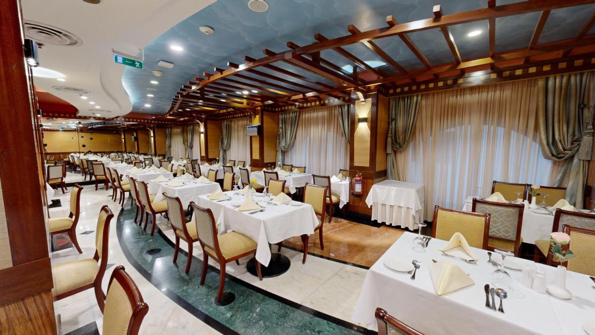 Al Muna Kareem Hotel- EX LEADER - Hizvo