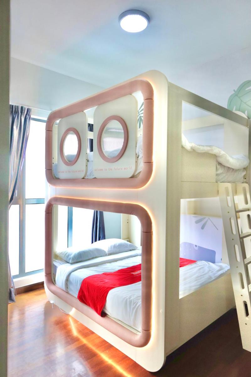 Silverscape - Luxury 3-4BR with Bathtub I 6-11pax I Infinity Pool I JonkerSt - Managed by Alviv Homestay - Housity