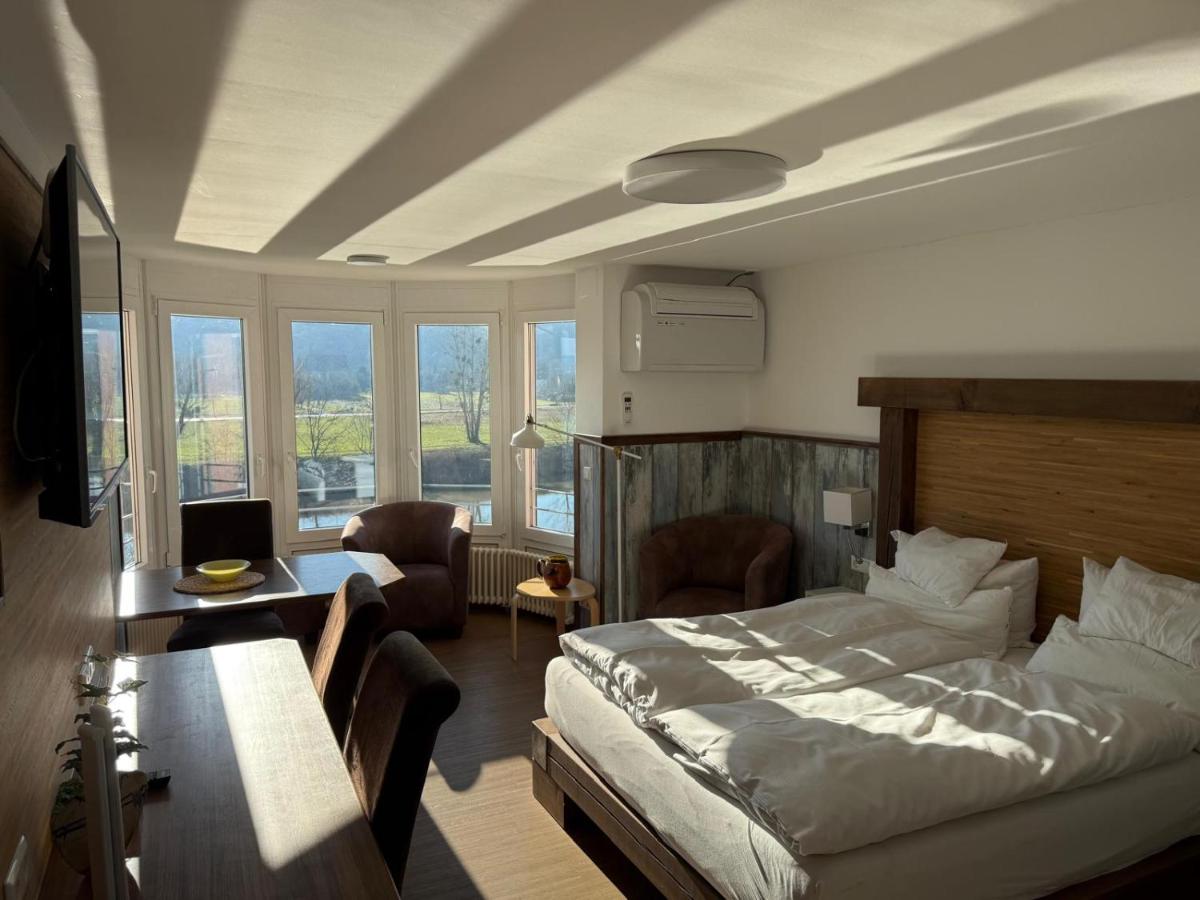 Hotel Schöne Aussicht renoviert - Housity