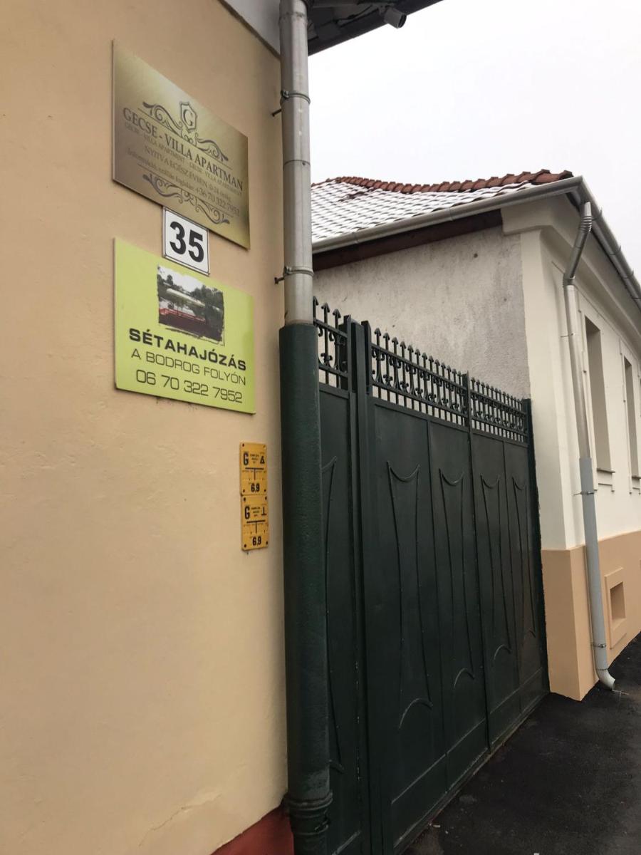 Gecse-Villa - Housity