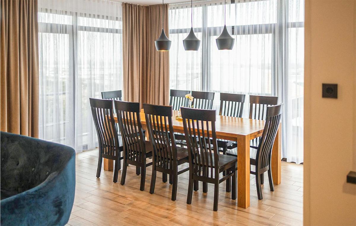 Beautiful Home In Velika - Housity
